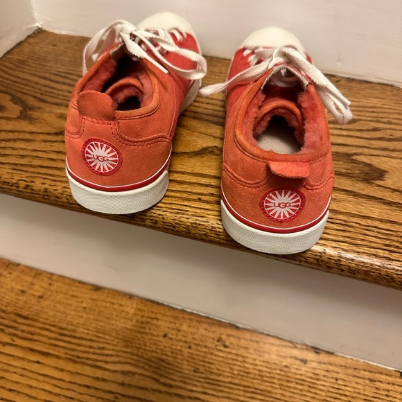 Fur Lined red UGG sneakers. Size 8.5. Have never been worn out of the house. - Picture 3 of 11